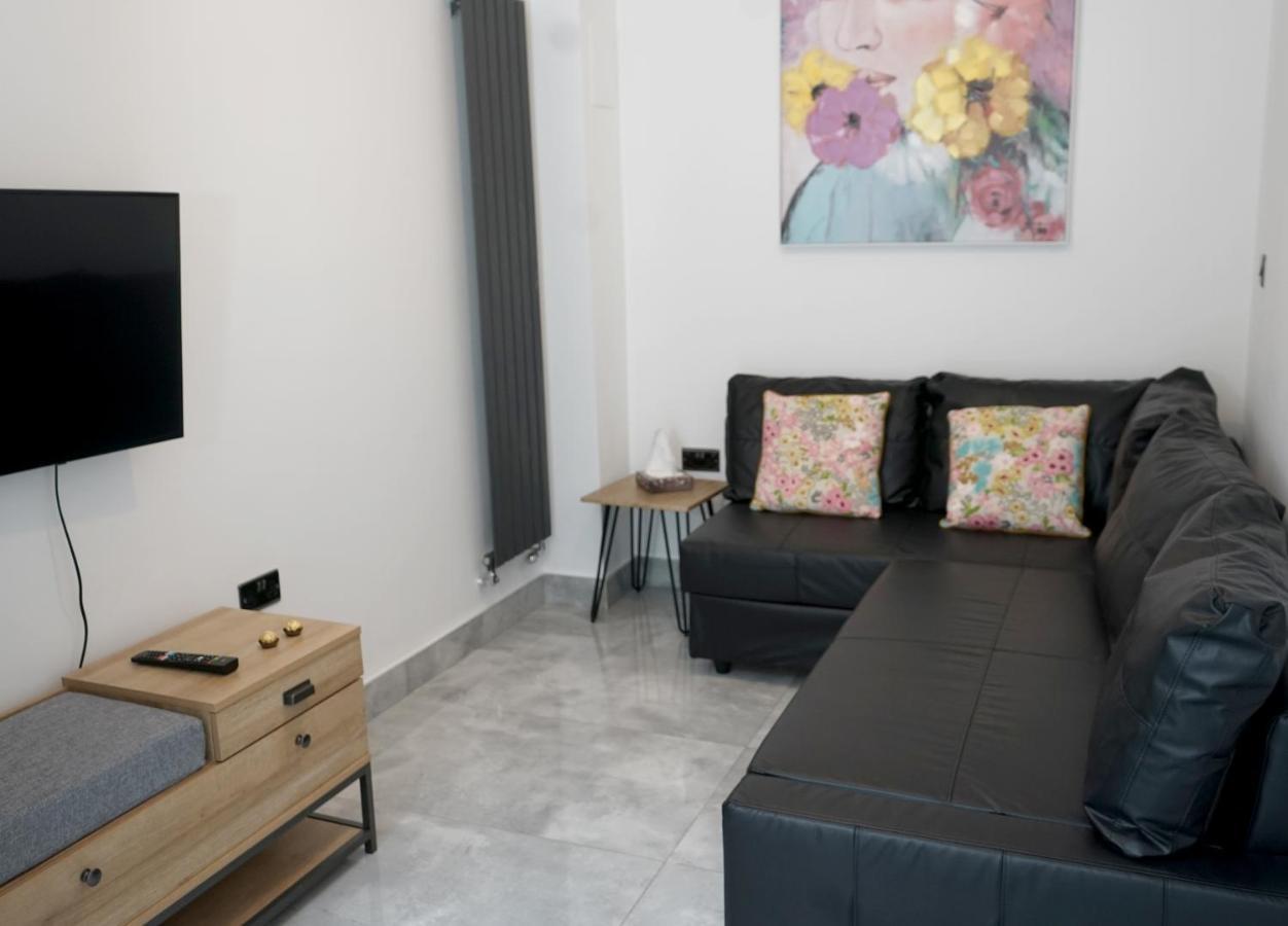 Luxury London Garden Home Sleep 7, 2 Mins To Metro Exterior foto